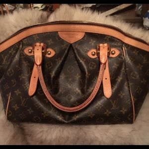 Louis Vuitton Clutch